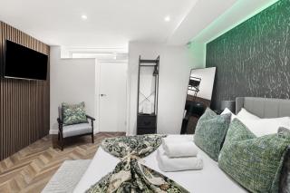 Luxury Studio Stratford London near Train station - 8