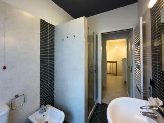 Montanari Palace - 7