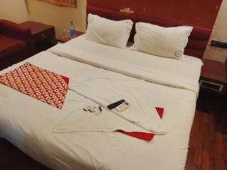 Saravana boutique inn - 4