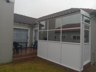 Cosy 3 bedroom - 9