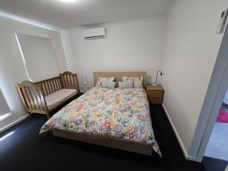 Comfy nest 4 bed room family house - 7
