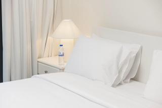 Luxury 2BR 34th Floor Burj Khalifa Sea Creek View - Dubai - 1