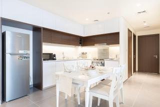 Luxury 2BR 34th Floor Burj Khalifa Sea Creek View - Dubai - 5