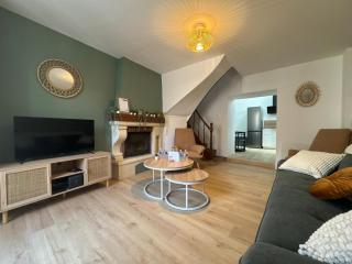 La Maison D'isaure 6 personnes Parthenay centre - 1