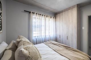 Elegant escape in Randburg - 3