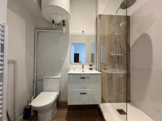 Bright studio - great for a stay in Ecully - 2