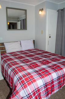Winterplace Condo Ski in Ski out First Floor E102 - 3