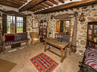 Peaceful Tuscan Escape w pool - 7