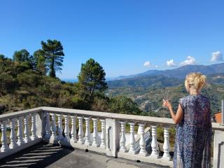 Villa dei sogni, with private pool ,roof terrace and spectacular views of Monaco ans liguria mountains - 8