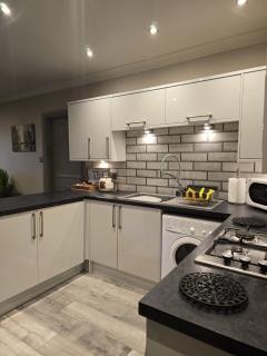 Countryside Apartment nr. Dore Train station - 2