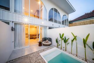 Villa Sunset by Unicorn Villas Bali - 0