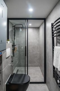 E51 Boutique Suites - 7