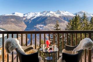 Walking distance ski lifts - Les Collons 1800m - VillaChalet EU - La Pente - 9