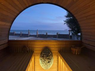 Luxury Seafront Family Home - Indoor Pool - 0
