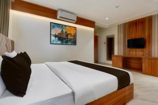 Palette - K9 Family Restaurant - 9