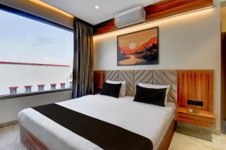 Palette - K9 Family Restaurant - 4