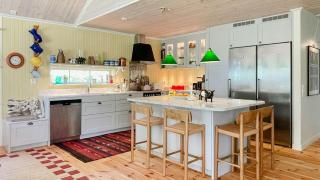 Stone House With Sea View In Katthammarsvik - 5