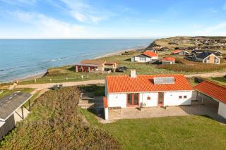 Experience The Sea View From Hyldevej 6 In Nr Lyngby! - 3