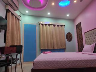Gunjan guest house near sskm hospital - 9