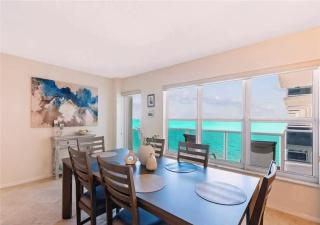 Spacious Amazing Unit with Two Bedrooms - 3