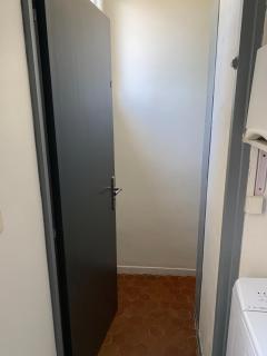 Appartement F2 agréable avec terrasse - 8