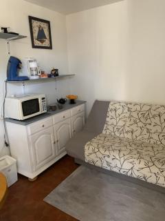 Appartement F2 agréable avec terrasse - 2