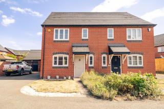 Beautiful 3 Bedroom Home Near Worcester - 6