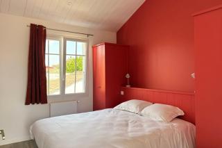 Spacious house village center courtyard and parking - 6