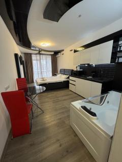 LUX HOT TUB IN BEST TOWEr - Tbilisi - 5