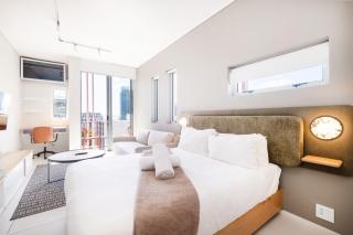 The Rose 706: 7th Floor Modern Studio Apartment - 0