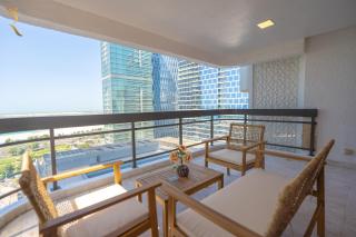 4BR Apartment with Private Balcony in Corniche - 5