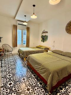 Lily Hostel - 1