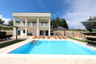 Villa Vallis with pool - 8
