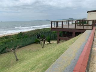 Apto novo - pé na areia em condomínio horizontal - 6