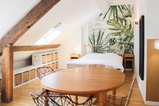 Bright apartment just steps from the Marais - 3