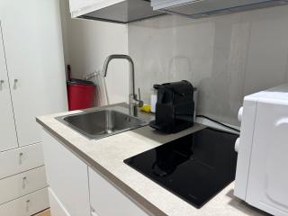 2 minutes walk from Metro M2 in SantAmbrogio M4 - 7