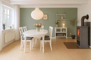 Charming Townhouse Just 150 Meters From The Water - 0