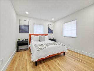 Vacation Villa in Tampa 17 Guest - 3