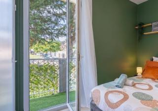 Private Cinema and Gaming Room Getaway - 3