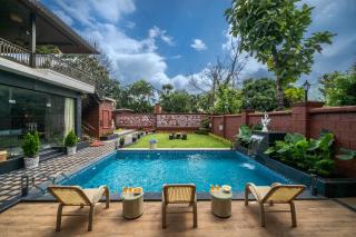 SaffronStays Tulja Farms - 8