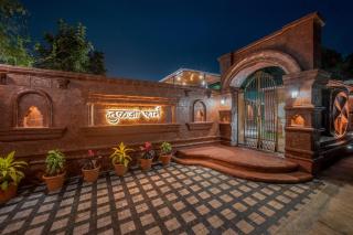 SaffronStays Tulja Farms - 9