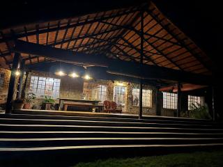 Luxury 5 bed home in Juliasdale - 2309 - 9