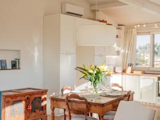 Lucia Penthouse - Magic Views in a Medici Palace - 4