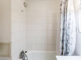 Studio rénové, 3 pers, proche pistes & commerces, parking gratuit - FR-1-329-50 - 7