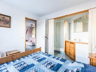 Appartement 2 pièces à 1min des pistes, balcon, casier à skis, parking gratuit, ménage inclus - FR-1-329-91 - 2