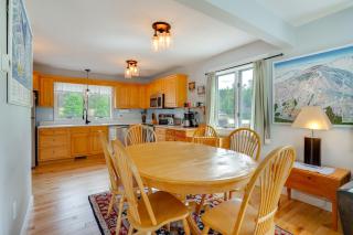 Mtn Views, On-Site Trails! Spacious Bartlett Home - 4
