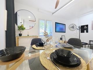 Chic Studio – Parking & Beaches 15 min Walk - 6