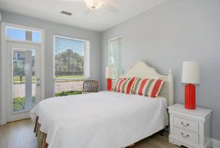 Destiny Beach Villas #23A&B- Beachy Keen - 4