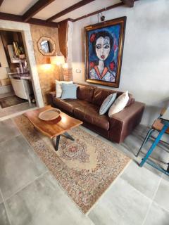 Bilocale stile loft centro storico - 3