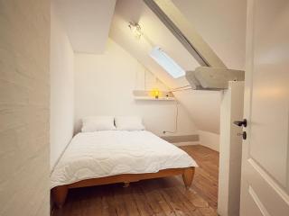 Denkmalgeschütztes Häuschen mit Schwimmteich - 9